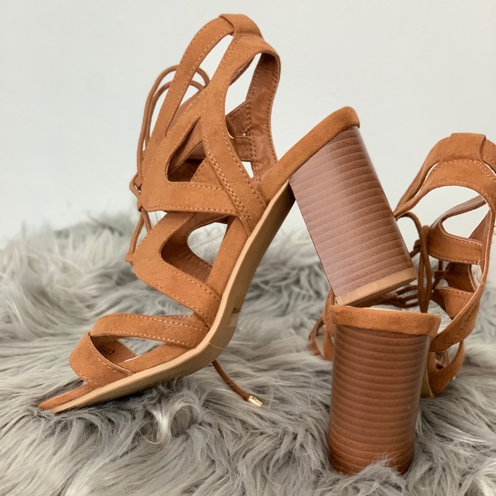 Charlotte Russe Summer hills